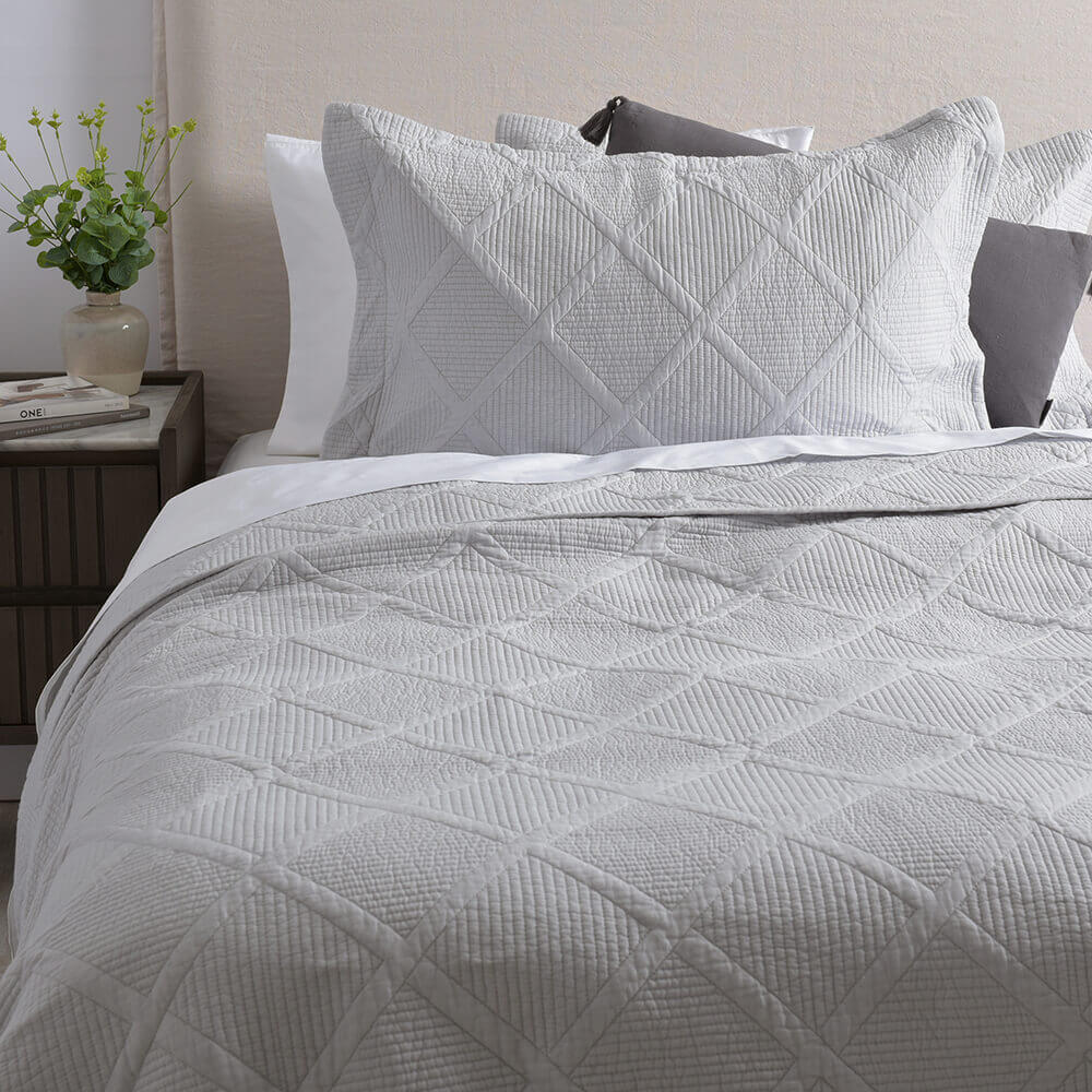 Cubrecama Quilt Rombos Super King Gris