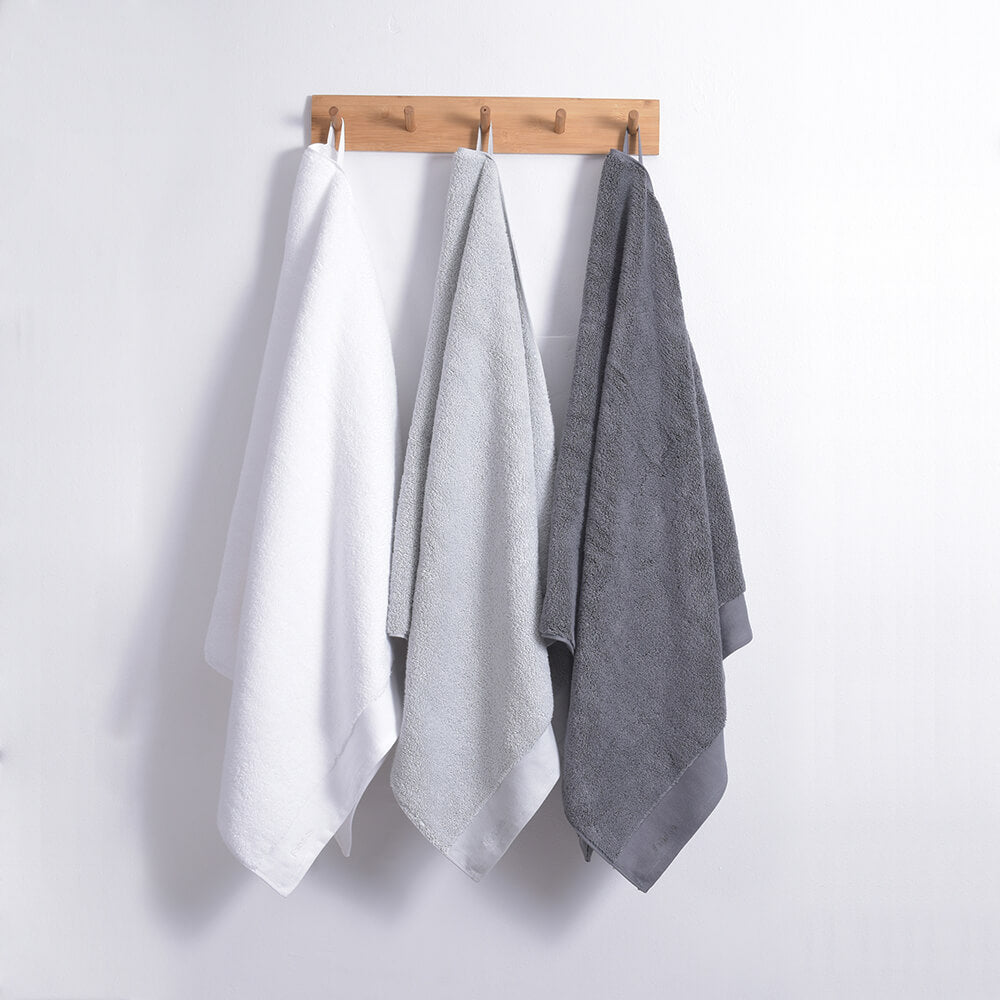 Toalla Mano 700g Gris