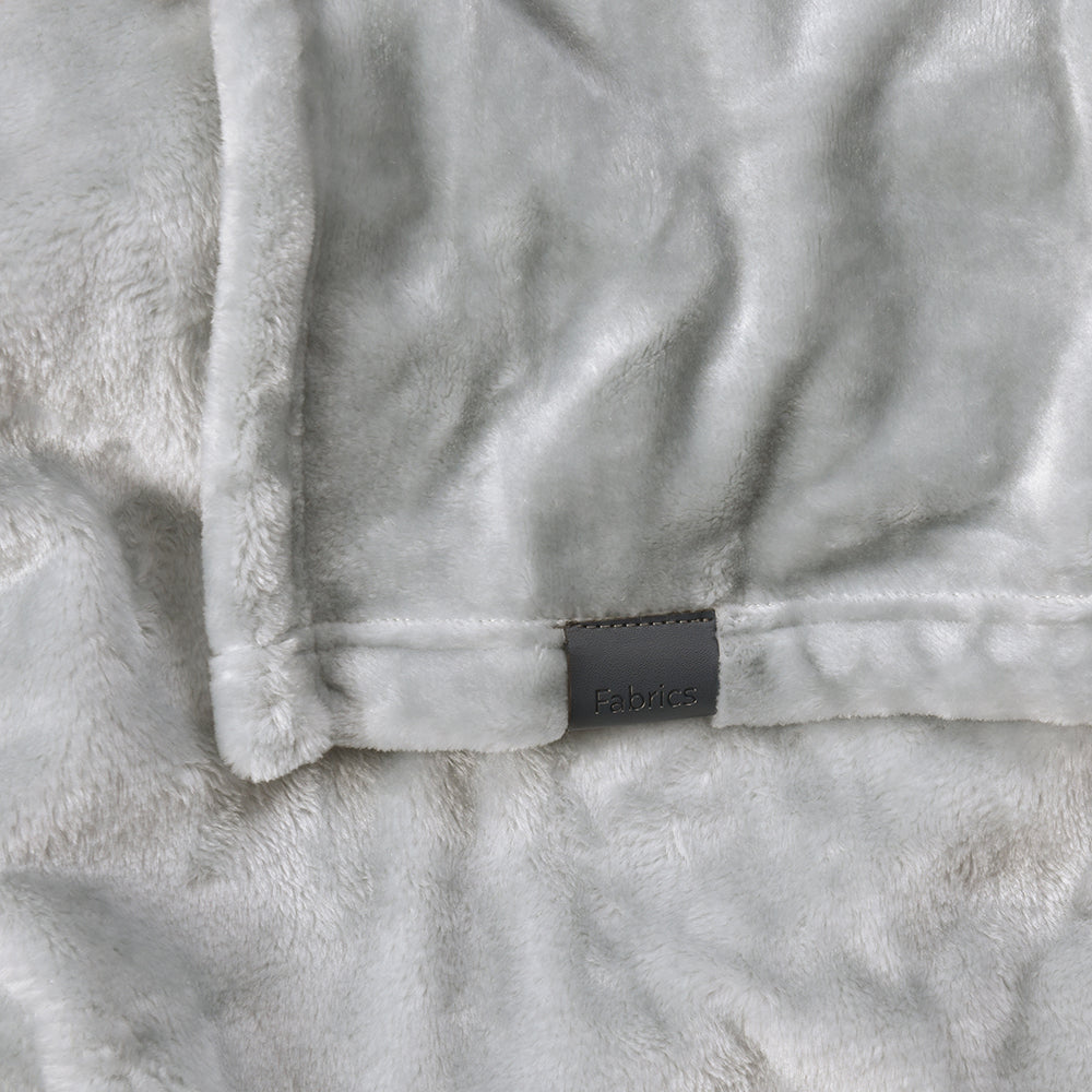 Frazada Flannel Básica Super King Gris Claro