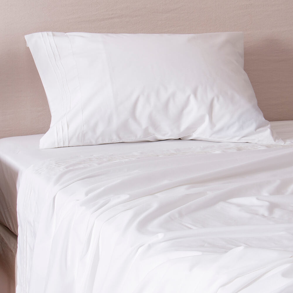 Sábana 200 Hilos Antonieta 1.5 Plazas Blanca