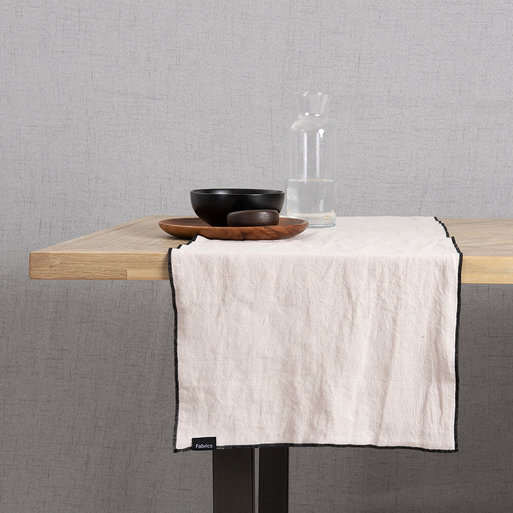 Camino de Mesa Lino Isa Beige