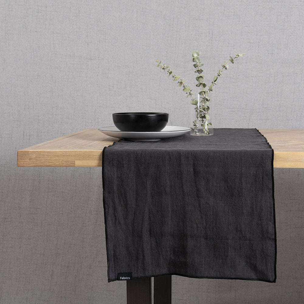 Camino de Mesa Lino Isa Marengo