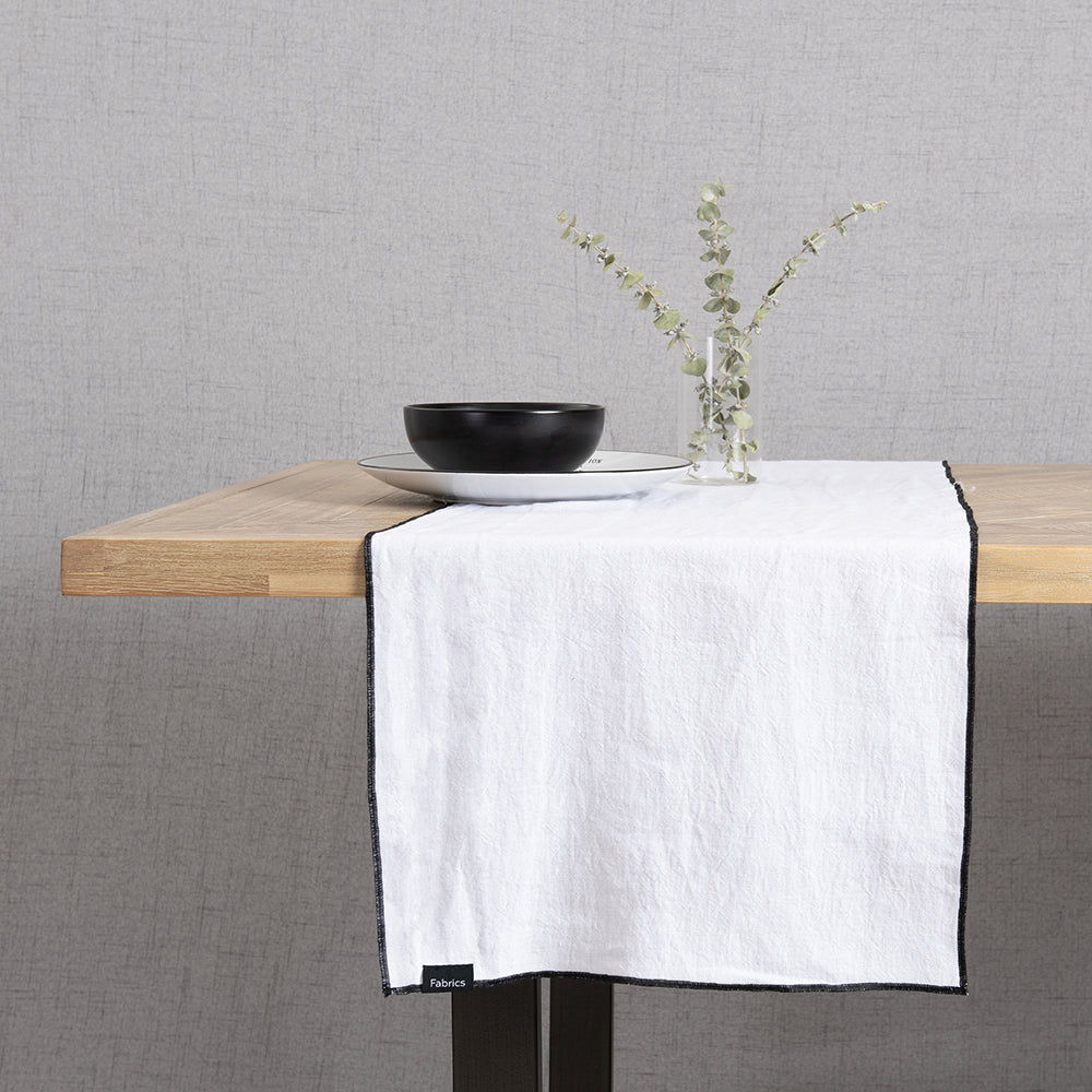 Camino de Mesa Lino Isa Blanco