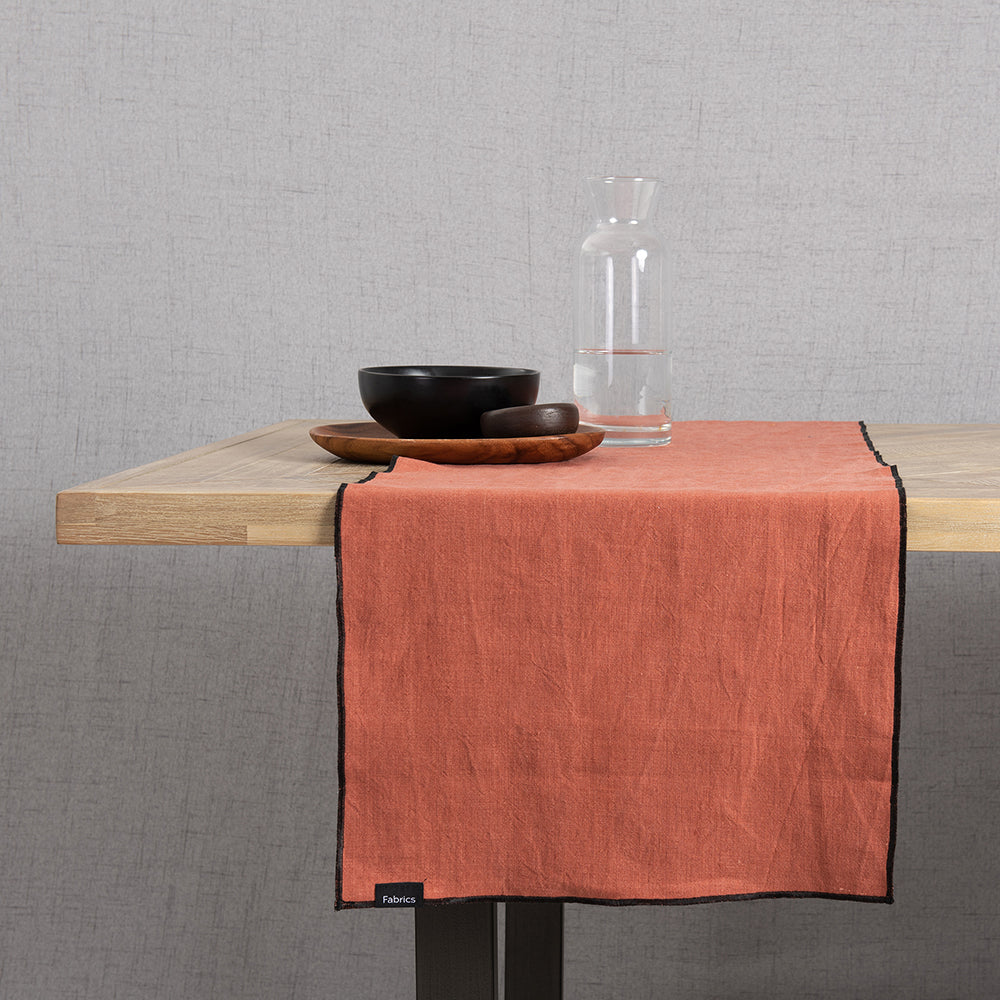 Camino de Mesa Lino Isa Terracota