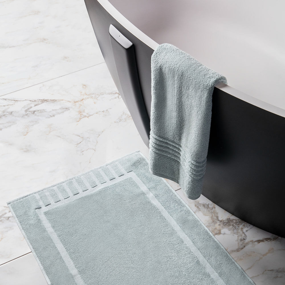 Piso Baño Toalla Celeste